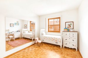 Kinderzimmer 2 - Kinderzimmer, Landhaus - (KI generiert)