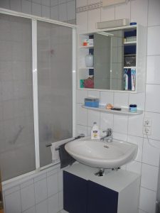 Badezimmer mit Badewanne