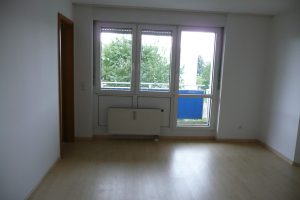 Blick aus Wozi auf den Balkon